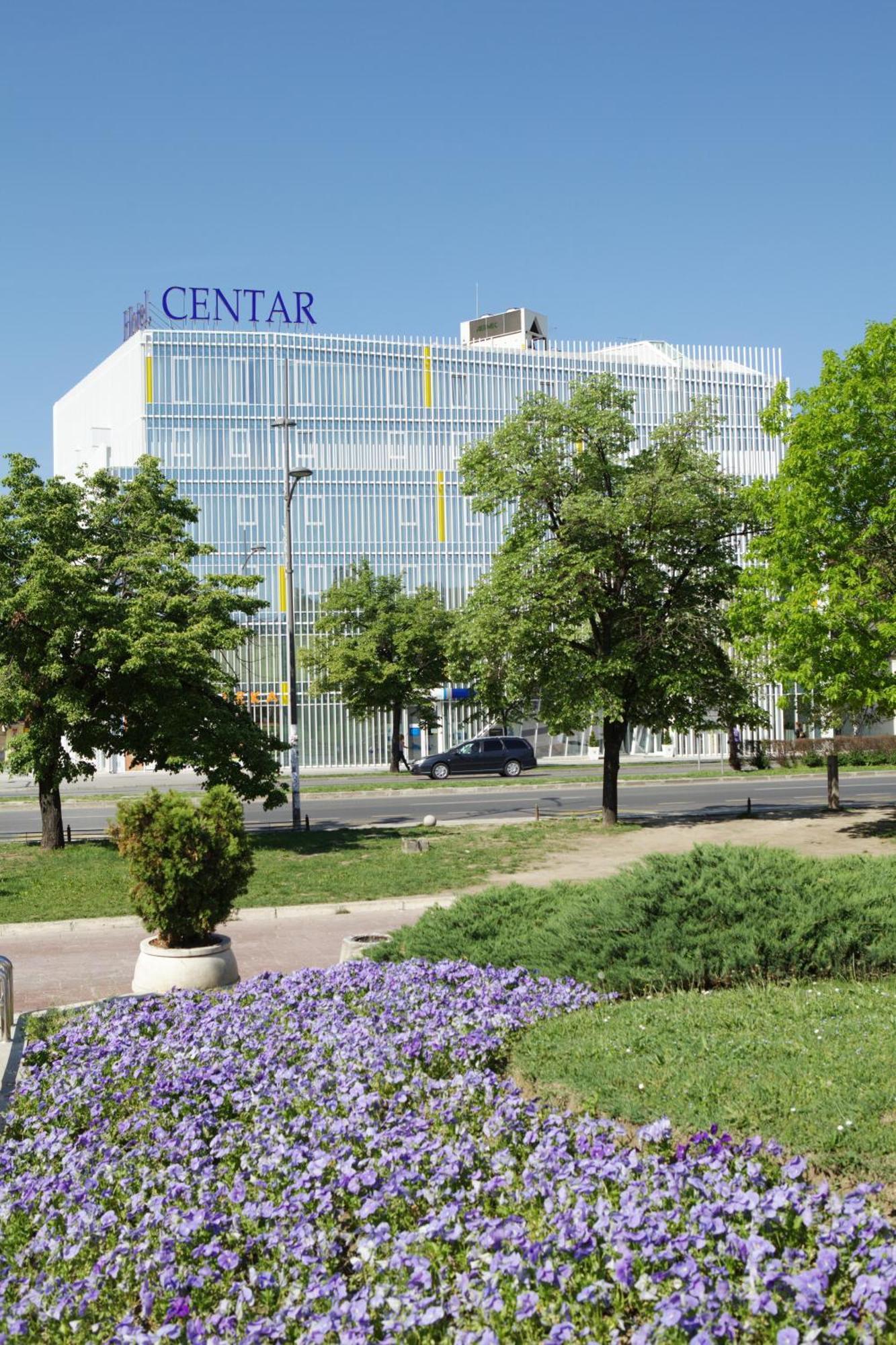 Garni Hotel Centar ノヴィ・サド エクステリア 写真